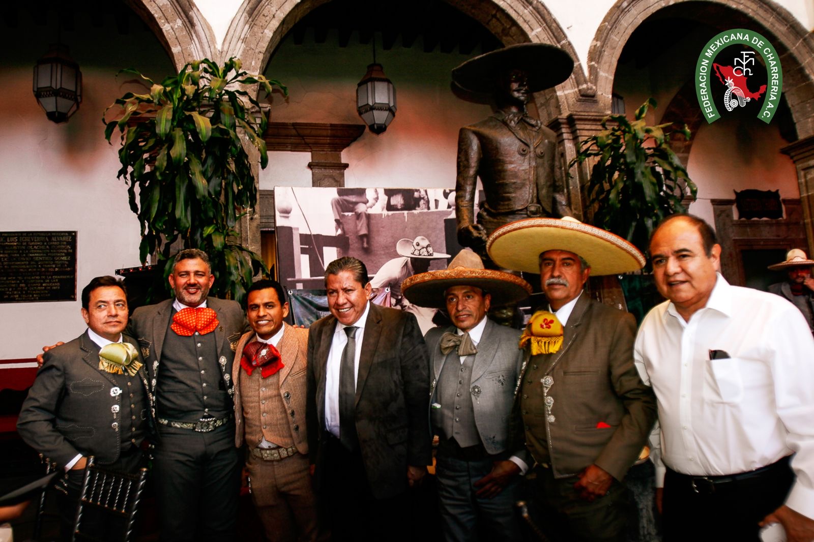 La Federación fungió como excelente anfitrión, agasajando a la delegación del Gobierno de Zacatecas que visitó la sede nacional en la capital