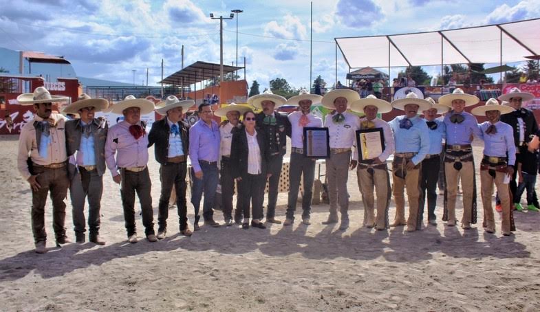 Finalizó campeonato estatal charro, Tlaxcala 2022, Rancho los Álamos levantaron el trofeo edición XLIII