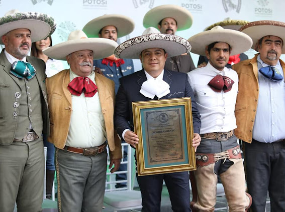 La Asociación Potosina de Charros nombró socio honorario al Gobernador Ricardo Gallardo Cardona