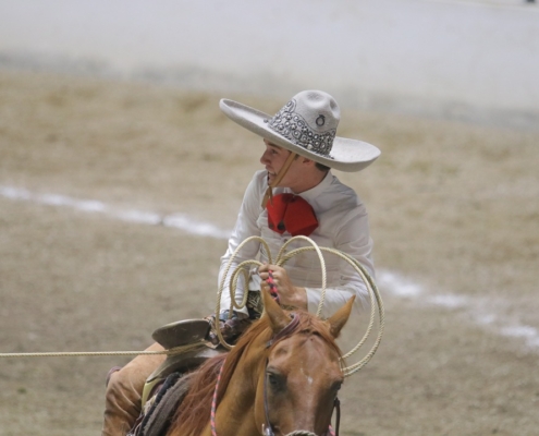 Las tres manganas a caballo de Juan Franco de Anda llevaron a Rancho Agua Santa a las alturas