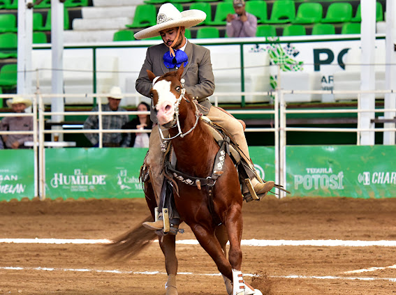 Emiliano Velázquez Jurado presentó la buena cala de caballo de 37 puntos de Rancho El Faro de Santa Paulina