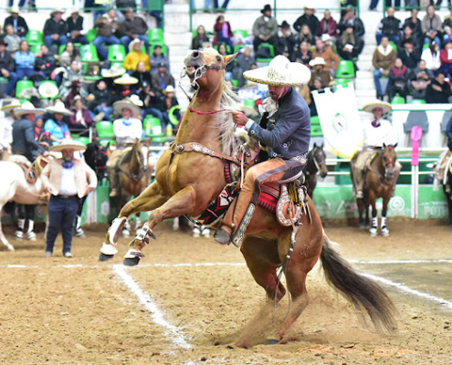 Juan Manuel Rentería Salazar presentó la cala de caballo, cosechando 36 puntos para Casa Bajío de Zacatecas