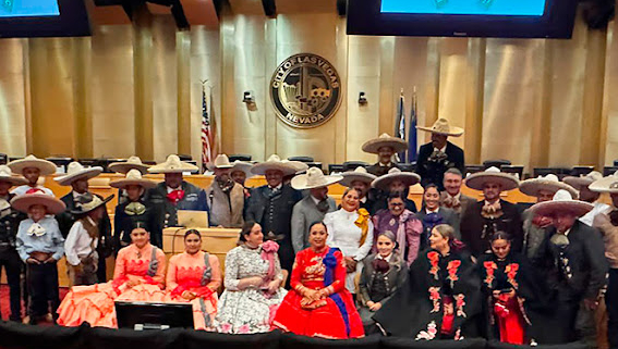 Asistentes a la Asamblea Nacional de los Estados Unidos de América en el City Hall de Las Vegas